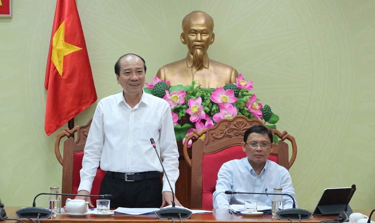 UBND tỉnh họp giải quyết khó khăn cho danh nghiệp